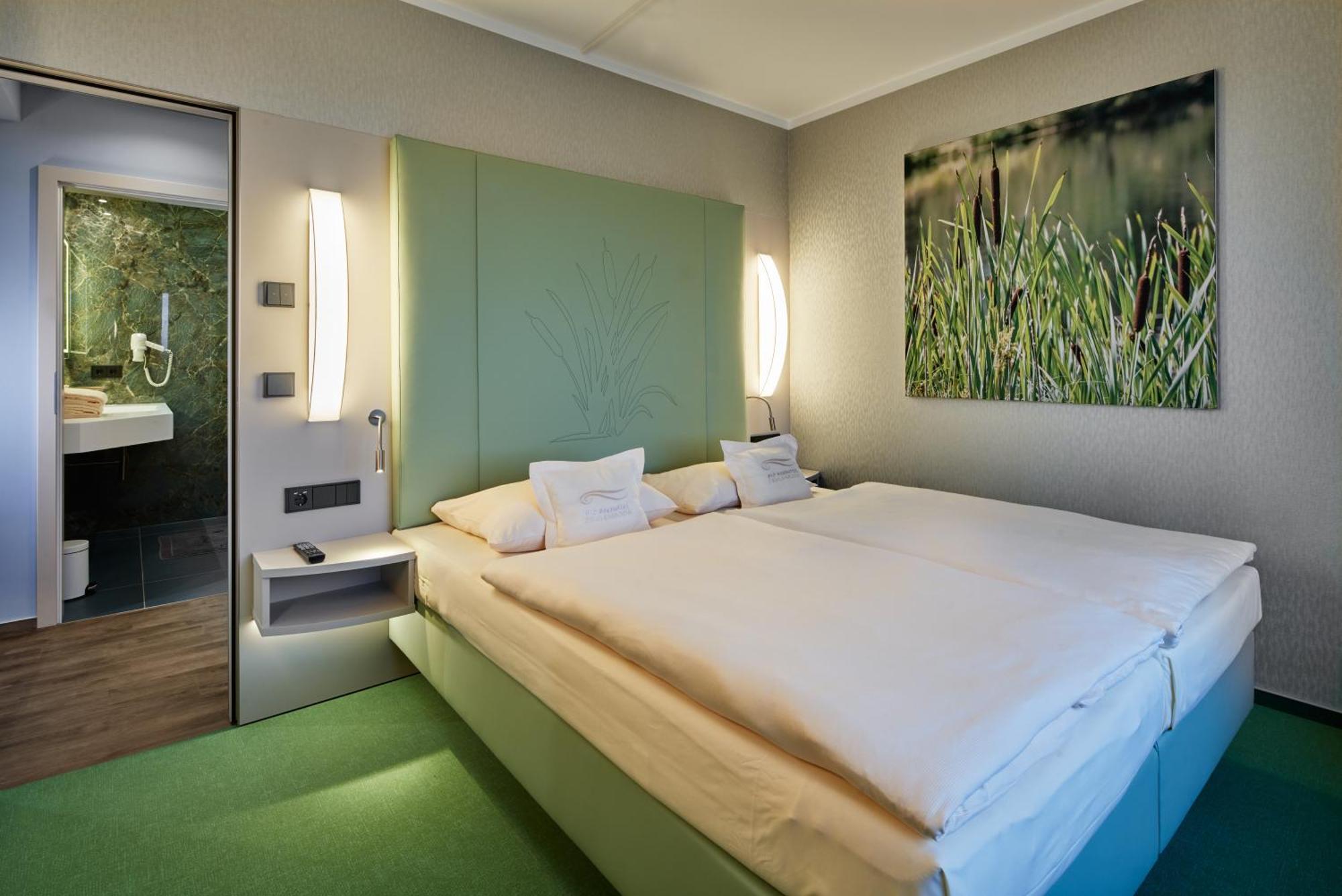 Bio-Seehotel Zeulenroda Экстерьер фото